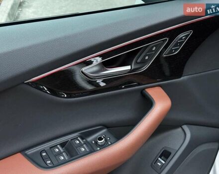 Білий Ауді Ку 7, об'ємом двигуна 3 л та пробігом 41 тис. км за 58990 $, фото 17 на Automoto.ua