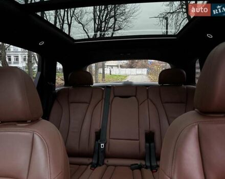 Білий Ауді Ку 7, об'ємом двигуна 3 л та пробігом 41 тис. км за 58990 $, фото 30 на Automoto.ua