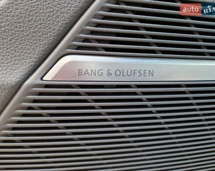 Білий Ауді Ку 7, об'ємом двигуна 3 л та пробігом 84 тис. км за 74900 $, фото 18 на Automoto.ua