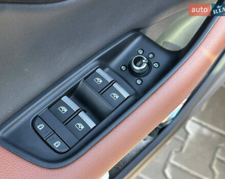 Білий Ауді Ку 7, об'ємом двигуна 3 л та пробігом 23 тис. км за 62999 $, фото 10 на Automoto.ua