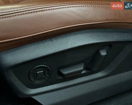 Білий Ауді Ку 7, об'ємом двигуна 3 л та пробігом 41 тис. км за 58990 $, фото 22 на Automoto.ua