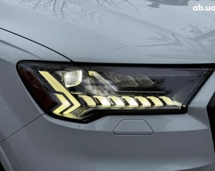 Белый Ауди Ку 7, объемом двигателя 3 л и пробегом 41 тыс. км за 58990 $, фото 3 на Automoto.ua