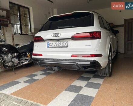Белый Ауди Ку 7, объемом двигателя 1.98 л и пробегом 50 тыс. км за 54555 $, фото 1 на Automoto.ua