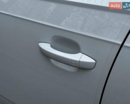 Білий Ауді Ку 7, об'ємом двигуна 3 л та пробігом 41 тис. км за 58990 $, фото 14 на Automoto.ua