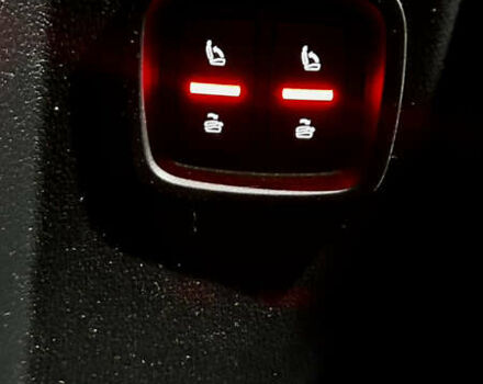 Білий Ауді Ку 7, об'ємом двигуна 2 л та пробігом 67 тис. км за 58000 $, фото 64 на Automoto.ua