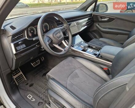 Білий Ауді Ку 7, об'ємом двигуна 3 л та пробігом 82 тис. км за 74900 $, фото 16 на Automoto.ua