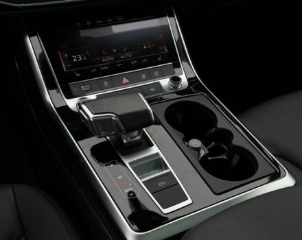 Белый Ауди Ку 7, объемом двигателя 3 л и пробегом 47 тыс. км за 53900 $, фото 17 на Automoto.ua