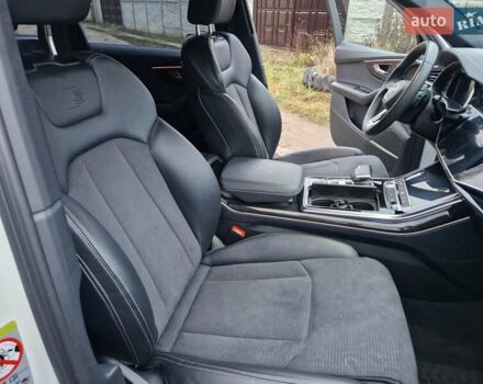 Белый Ауди Ку 7, объемом двигателя 3 л и пробегом 84 тыс. км за 73900 $, фото 34 на Automoto.ua