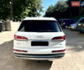 Білий Ауді Ку 7, об'ємом двигуна 2 л та пробігом 67 тис. км за 58000 $, фото 19 на Automoto.ua
