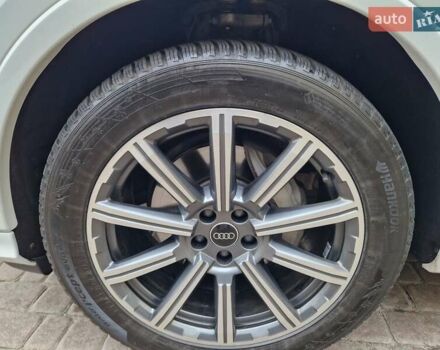 Белый Ауди Ку 7, объемом двигателя 3 л и пробегом 84 тыс. км за 73900 $, фото 7 на Automoto.ua