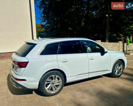 Білий Ауді Ку 7, об'ємом двигуна 2 л та пробігом 67 тис. км за 58000 $, фото 11 на Automoto.ua
