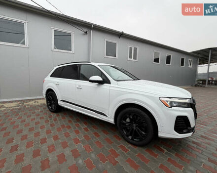 Белый Ауди Ку 7, объемом двигателя 3 л и пробегом 30 тыс. км за 75000 $, фото 5 на Automoto.ua