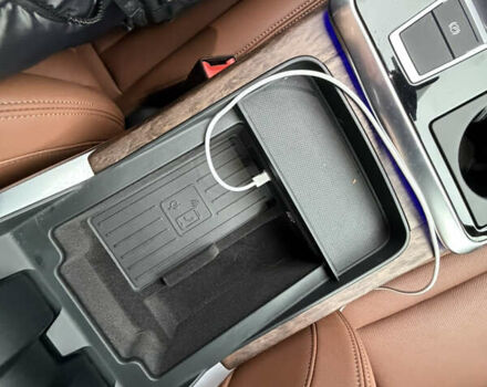 Белый Ауди Ку 7, объемом двигателя 3 л и пробегом 30 тыс. км за 75000 $, фото 26 на Automoto.ua