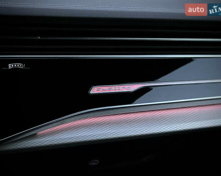 Белый Ауди Ку 7, объемом двигателя 1.98 л и пробегом 6 тыс. км за 84900 $, фото 47 на Automoto.ua