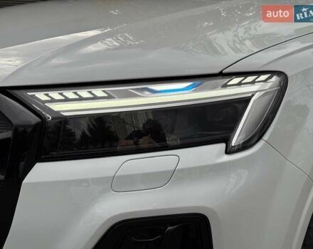 Белый Ауди Ку 7, объемом двигателя 3 л и пробегом 1 тыс. км за 104900 $, фото 2 на Automoto.ua