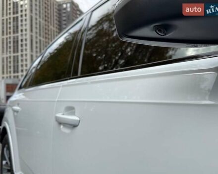 Белый Ауди Ку 7, объемом двигателя 3 л и пробегом 1 тыс. км за 104900 $, фото 8 на Automoto.ua