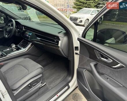 Белый Ауди Ку 7, объемом двигателя 3 л и пробегом 1 тыс. км за 104900 $, фото 87 на Automoto.ua