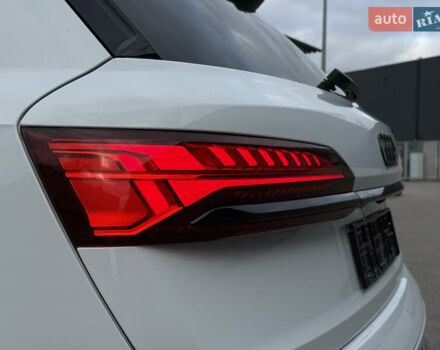 Білий Ауді Ку 7, об'ємом двигуна 2 л та пробігом 1 тис. км за 79999 $, фото 20 на Automoto.ua