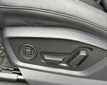 Білий Ауді Ку 7, об'ємом двигуна 3 л та пробігом 1 тис. км за 80000 $, фото 29 на Automoto.ua