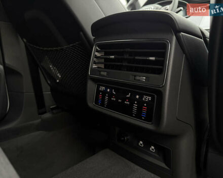 Білий Ауді Ку 7, об'ємом двигуна 2 л та пробігом 1 тис. км за 79999 $, фото 40 на Automoto.ua