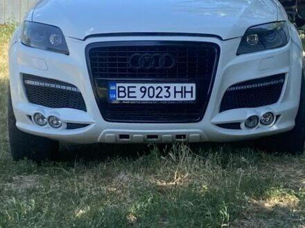 Білий Ауді Ку 7, об'ємом двигуна 4.2 л та пробігом 340 тис. км за 10500 $, фото 1 на Automoto.ua