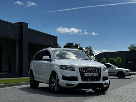 Ауди Ку 7 2010 в Мукачеве на Automoto.ua Белый Ауди Ку 7, объемом двигателя 2.97 л и пробегом 301 тыс. км за 16999 $, фото 1 на Automoto.ua