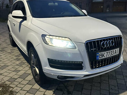 Белый Ауди Ку 7, объемом двигателя 2.97 л и пробегом 244 тыс. км за 16000 $, фото 1 на Automoto.ua