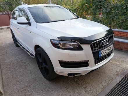 Ауди Ку 7 2012 в Новомосковске на Automoto.ua Белый Ауди Ку 7, объемом двигателя 3 л и пробегом 153 тыс. км за 16500 $, фото 1 на Automoto.ua