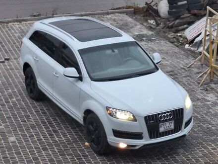Белый Ауди Ку 7, объемом двигателя 3 л и пробегом 228 тыс. км за 15500 $, фото 1 на Automoto.ua