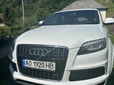 Ауди Ку 7 2014 в Межгорье на Automoto.ua Белый Ауди Ку 7, объемом двигателя 2.97 л и пробегом 227 тыс. км за 23500 $, фото 1 на Automoto.ua