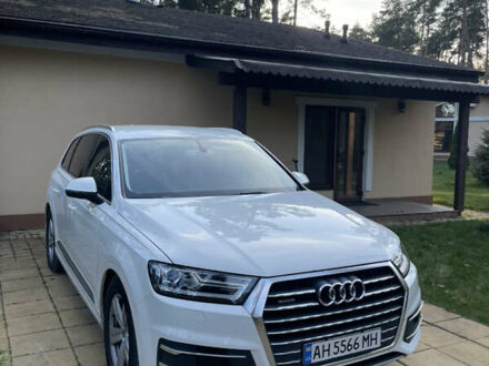 Белый Ауди Ку 7, объемом двигателя 2.97 л и пробегом 218 тыс. км за 33900 $, фото 1 на Automoto.ua