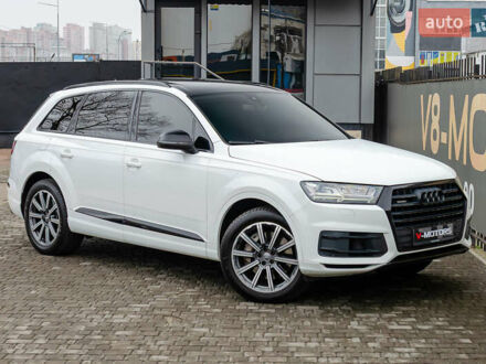 Белый Ауди Ку 7, объемом двигателя 3 л и пробегом 167 тыс. км за 24999 $, фото 1 на Automoto.ua