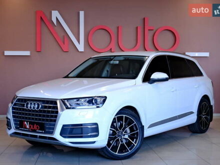 Ауди Ку 7 2015 в Одессе на Automoto.ua Белый Ауди Ку 7, объемом двигателя 2.97 л и пробегом 309 тыс. км за 24900 $, фото 1 на Automoto.ua