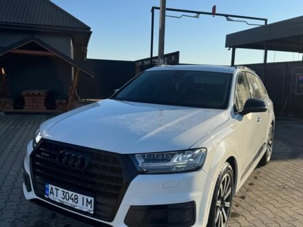 Белый Ауди Ку 7, объемом двигателя 3 л и пробегом 272 тыс. км за 29999 $, фото 1 на Automoto.ua