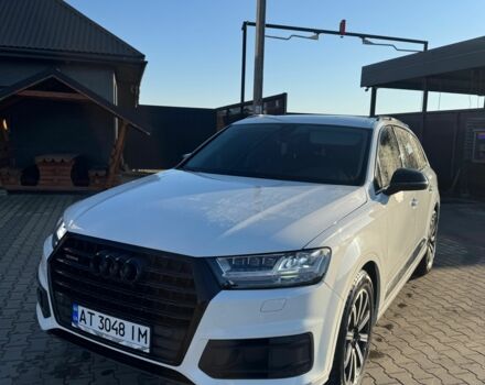 Белый Ауди Ку 7, объемом двигателя 3 л и пробегом 272 тыс. км за 29999 $, фото 1 на Automoto.ua