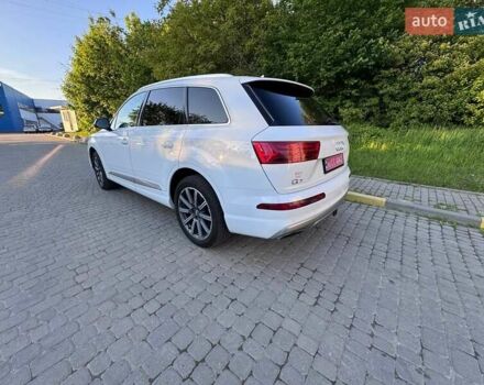 Белый Ауди Ку 7, объемом двигателя 3 л и пробегом 242 тыс. км за 21500 $, фото 1 на Automoto.ua