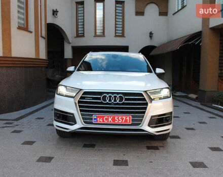 Белый Ауди Ку 7, объемом двигателя 3 л и пробегом 225 тыс. км за 23500 $, фото 1 на Automoto.ua