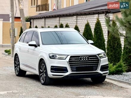 Белый Ауди Ку 7, объемом двигателя 2.97 л и пробегом 133 тыс. км за 30000 $, фото 1 на Automoto.ua