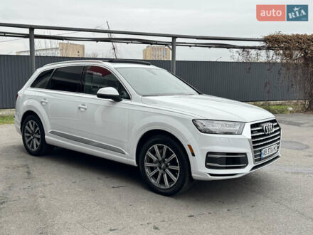 Белый Ауди Ку 7, объемом двигателя 3 л и пробегом 162 тыс. км за 25900 $, фото 1 на Automoto.ua