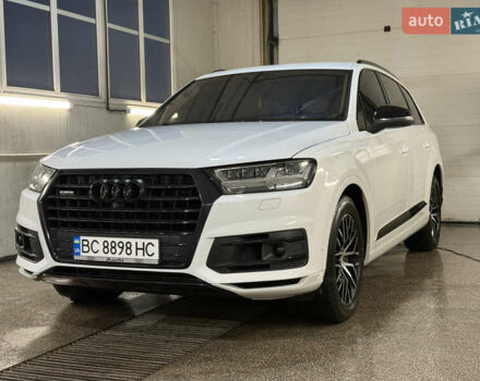 Белый Ауди Ку 7, объемом двигателя 3 л и пробегом 240 тыс. км за 34750 $, фото 1 на Automoto.ua