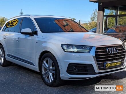 Ауди Ку 7 2016 в Черновцах на Automoto.ua Белый Ауди Ку 7, объемом двигателя 3 л и пробегом 170 тыс. км за 43200 $, фото 1 на Automoto.ua