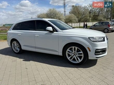 Белый Ауди Ку 7, объемом двигателя 3 л и пробегом 175 тыс. км за 22999 $, фото 1 на Automoto.ua