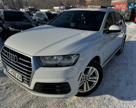 Белый Ауди Ку 7, объемом двигателя 3 л и пробегом 157 тыс. км за 29900 $, фото 1 на Automoto.ua