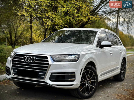 Белый Ауди Ку 7, объемом двигателя 3 л и пробегом 228 тыс. км за 26850 $, фото 1 на Automoto.ua