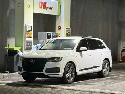 Ауди Ку 7 2017 в Николаеве на Automoto.ua Белый Ауди Ку 7, объемом двигателя 2.97 л и пробегом 263 тыс. км за 37000 $, фото 1 на Automoto.ua