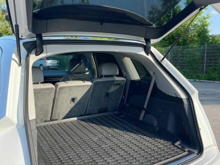 Білий Ауді Ку 7, об'ємом двигуна 3 л та пробігом 150 тис. км за 30000 $, фото 1 на Automoto.ua