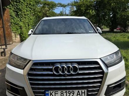 Ауди Ку 7 2017 в Кривом Роге на Automoto.ua Белый Ауди Ку 7, объемом двигателя 3 л и пробегом 218 тыс. км за 25300 $, фото 1 на Automoto.ua