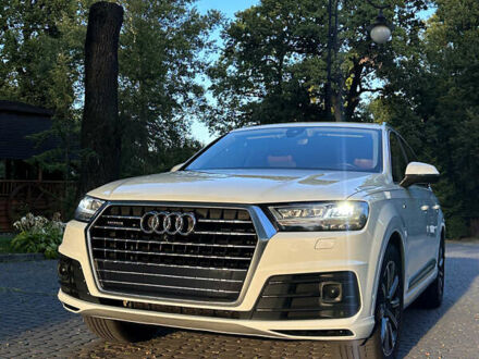 Ауди Ку 7 2017 в Львове на Automoto.ua Белый Ауди Ку 7, объемом двигателя 2.97 л и пробегом 210 тыс. км за 44500 $, фото 1 на Automoto.ua