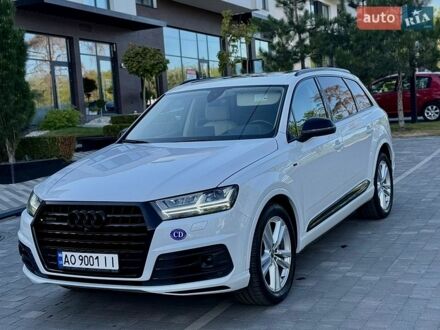 Белый Ауди Ку 7, объемом двигателя 3 л и пробегом 174 тыс. км за 23300 $, фото 1 на Automoto.ua