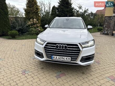 Белый Ауди Ку 7, объемом двигателя 3 л и пробегом 48 тыс. км за 36500 $, фото 1 на Automoto.ua